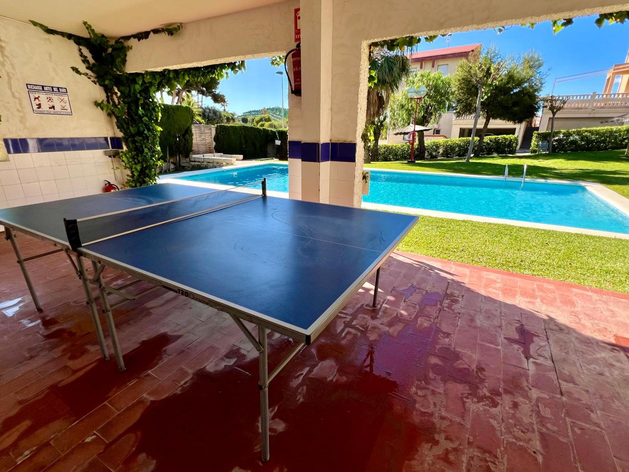 Beachside 4-Bedroom With Pool Alicante Bagian luar foto