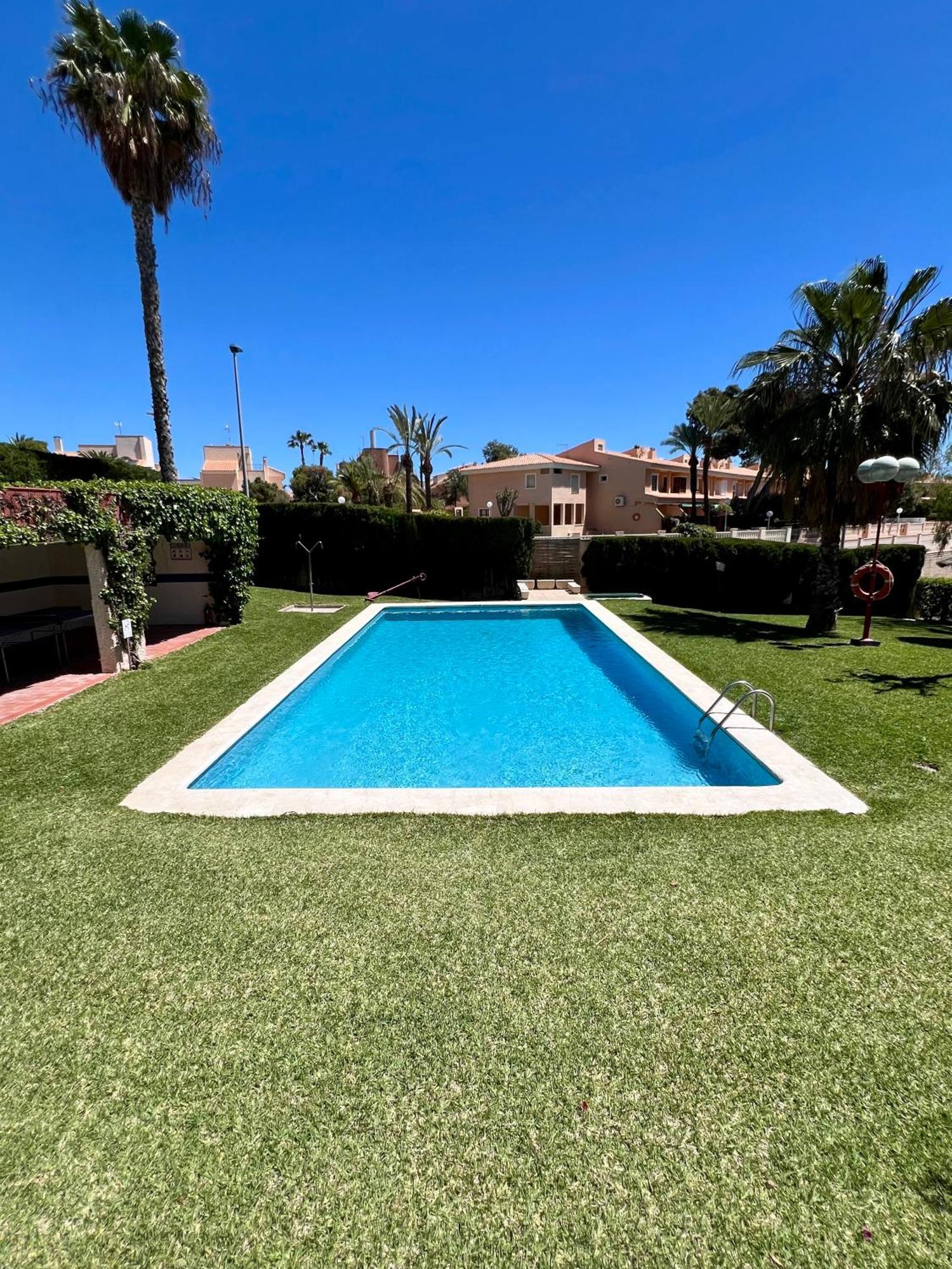 Beachside 4-Bedroom With Pool Alicante Bagian luar foto